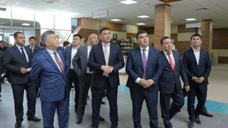 Кыргызские классики в узбекской библиотеке