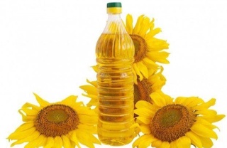 Kelesda eksportbop kungaboqar yogʻi tayyorlanmoqda