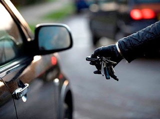 Тошкент вилоятида Россияда қидирувда бўлган 2 та транспорт воситаси аниқланди