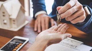 Покупка квартиры с долгами