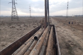 Navoiyda 350 metrli metall quvurlarni oʻgʻirlab ketayotganlar ushlandi