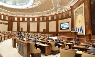 Өзбекстан Республикасы Олий Мажлисі Сенатының жиырма бесінші жалпы мәжлісі 28 апрельде басталды