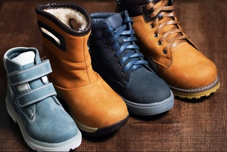 Узбекская обувь в школах США