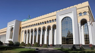 Гайрат Фозилов провел встречу с государственным министром Великобритании