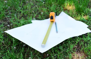 Иссиқхона қуриш учун ажратилган ер майдонининг бир қисмини сотмоқчи бўлган фуқаро аниқланди