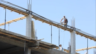 Sifatsiz qurilishlar buzib tashlandi