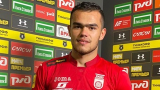 Урунов июль ойининг энг яхши футболчиси