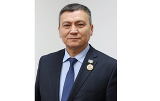 Салим Дониёров "Өзбекстан Республикасына хызмет көрсеткен журналист" ҳүрметли атағы менен сыйлықланды