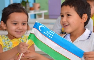 Бола кулгисидан яшнасин олам