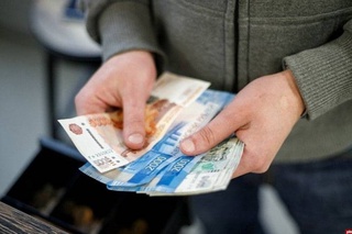 A construction company in Russia paid 131 migrants from Uzbekistan a salary in the amount of 120 thousand dollars