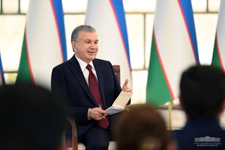 Шавкат Мирзиёев АҚШ-та өзбекстандықтармен кездесті