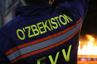 Бухорода 23 та дўкон ёниб кетди