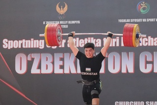 Чирчиқда оғир атлетика бўйича мамлакат биринчилиги якунига етди