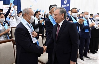 Shavkat Mirziyoyev meets with Surkhandarya voters