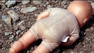 Укасига ер берилганидан норози аёл ўзи ва фарзандларининг жонига қасд қилди