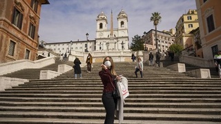 Италияликлар кимларнинг сайёҳлик ташрифларини хоҳламаяптилар?