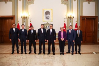 Xayrullo Bozorov Istanbul voliysi Ali Erlikaya bilan uchrashdi