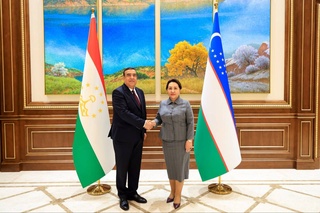 A meeting with the Ambassador Extraordinary and Plenipotentiary of the Republic of Tajikistan to Uzbekistan was held in the Senate