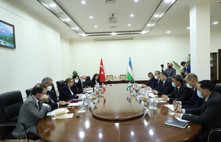 Давлат божхона қўмитасида Туркия Республикаси Савдо вазири билан учрашув бўлиб ўтди