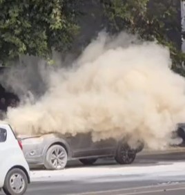 "Минор" метро ёнида "Captiva" ёниб кетди