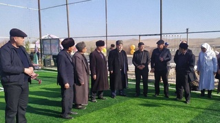 Предприниматель подарил молодежи хатырчинской махалли мини-футбольное поле