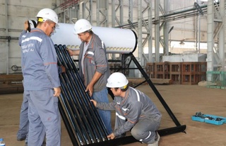 ИЭС корхонасида қуёш сув иситиш коллекторларини ишлаб чиқариш йўлга қўйилди