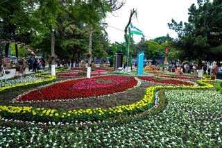 Namanganda 64-Xalqaro Gullar festivali boʻlib oʻtadi