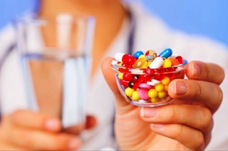 Чем опасен бесконтрольный прием антибиотиков?