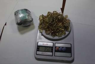 В Андижане таможенники пресекли незаконный оборот ювелирных изделий на сумму 2 млрд сумов