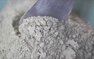 Андижонда цементни таннархдан паст нархда сотган корхона 5 млрд сўмга яқин жаримага тортилиши мумкин