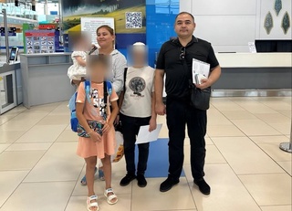 Қозоғистонда қаровсиз қолиб кетган болалар Ўзбекистонга олиб келинди