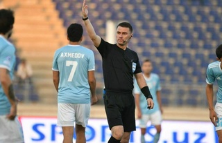 Ўзбекистонлик ҳакамлар Саудия Арабистони чемпионати учрашувини бошқариб боради