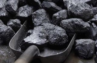 Мактабдаги кўмирларни ўзлаштирган масъулларга чора кўрилди