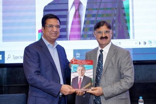 Покистонда Ўзбекистон ҳақидаги китоб чоп этилди