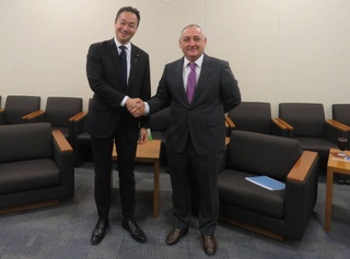 Узбекистан и Япония намерены укреплять торгово-экономические и межпарламентские связи