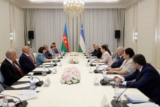 В Хиве состоялась встреча Председателя Сената Олий Мажлиса Узбекистана с главой парламента Азербайджана