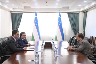 Ўзбекистон Россиядаги меҳнат муҳожирларининг ҳуқуқлари бузилаётгани бўйича хавотир билдирди