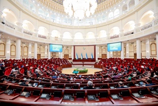 Депутаты рассмотрели исполнение Государственного бюджета за первое полугодие 2024 года