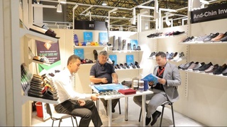 Более 25 компаний Узбекистана представили свою кожевенно-обувную продукцию на выставке моды в Казахстане