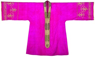 Buxoro ayollarining qaysi liboslari britaniyalik sayyohni hayratga solgan?