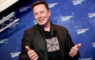 Илон Маск бир кунда салкам 14 миллиард доллар йўқотди