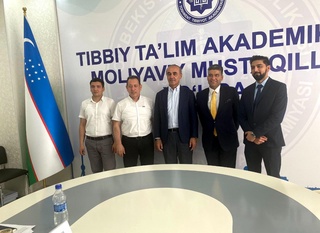 Кишан Деваней Тошкент тиббиёт академиясига ташриф буюрди