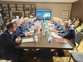 Состоялось очередное заседание Комиссии по сотрудничеству верхних палат парламентов Узбекистана и России