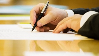 Dehqon bozorlarida mahalliy davlat hokimiyati organlarining majburiy ishtiroki bekor qilinadi