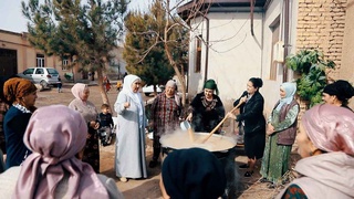 Гўзал анъаналар бардавом бўлсин!