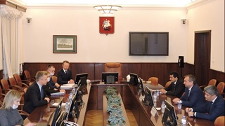 Мигрантам упростили процедуру оформления документов для работы в России