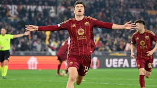 Элдор Шомуродов забил победный гол «Ромы» в матче с «Атлетиком»