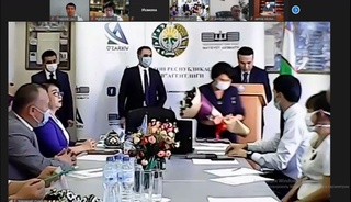 Ўзбекистон Миллий архиви кутубхонасига 167 йиллик Қуръон нусхаси топширилди