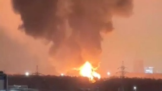 На предприятии в Энгельсе произошло возгорание после атаки БПЛА