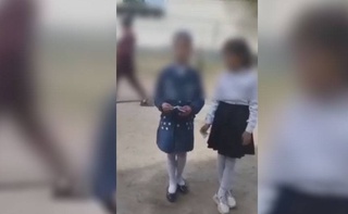 Ўқувчиларни дарс вақтида пул йиғишга юборилишига йўл қўйган мактаб директори вазифасидан озод этилди